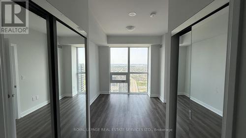 3811 - 430 Square One Drive, Mississauga, ON - Indoor Photo Showing Other Room
