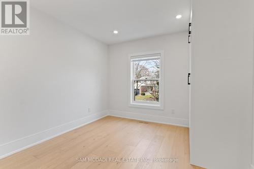 1882 Sherwood Forrest Circle, Mississauga, ON - Indoor Photo Showing Other Room