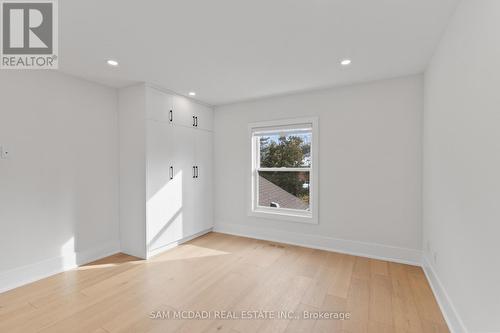 1882 Sherwood Forrest Circle, Mississauga, ON - Indoor Photo Showing Other Room