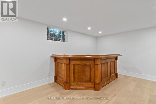 1882 Sherwood Forrest Circle, Mississauga, ON - Indoor