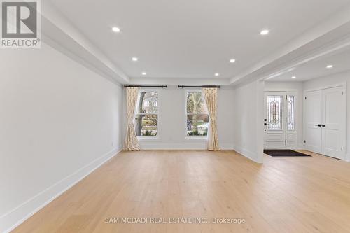 1882 Sherwood Forrest Circle, Mississauga, ON - Indoor