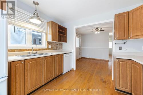 1799 Bromont Way, Ottawa, ON - Indoor Photo Showing Kitchen With Double Sink