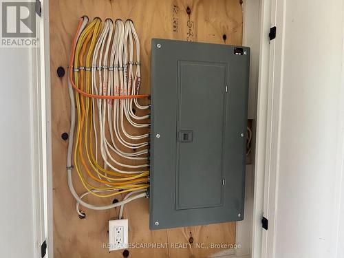 1888B Highway 3 E, Haldimand, ON - Indoor