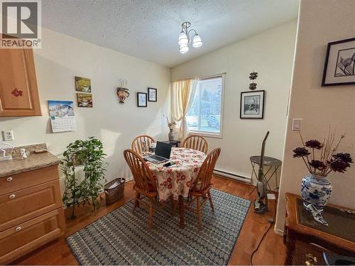 416 Sayward Avenue, Salmo, BC - Indoor Photo Showing Other Room
