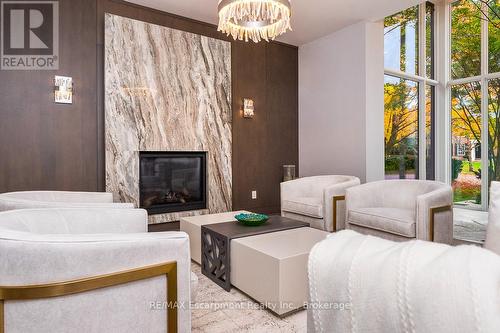 2250 Chancery Lane W, Oakville (Fd Ford), ON - Indoor Photo Showing Living Room With Fireplace