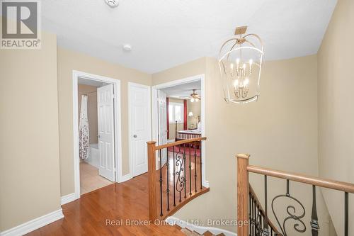 2015 Grosvenor Street, Oakville (Wc Wedgewood Creek), ON - Indoor Photo Showing Other Room