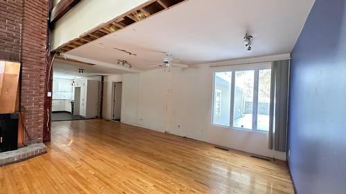 Salon - 1102 Boul. De La Salette, Saint-Jérôme, QC - Indoor Photo Showing Other Room