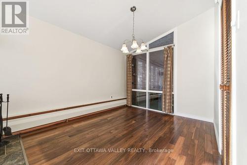 3 Newton Crescent, Deep River, ON - Indoor Photo Showing Other Room