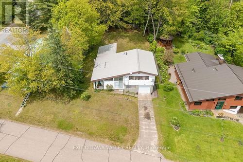 3 Newton Crescent, Deep River, ON - Outdoor
