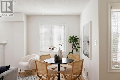 811 - 12 Sudbury Street, Toronto, ON - Indoor Photo Showing Dining Room