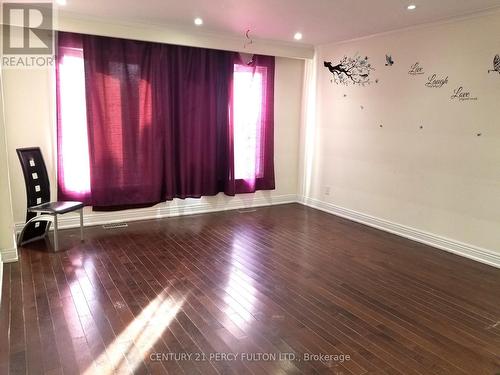 Main Floor - 182 Confederation Drive, Toronto, ON - Indoor Photo Showing Other Room