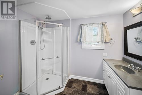 8 Green Street, St. John'S, NL - Indoor Photo Showing Bathroom