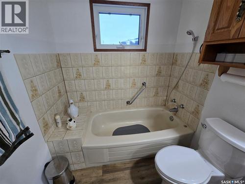106 Alexander Bay, Kipling, SK - Indoor Photo Showing Bathroom