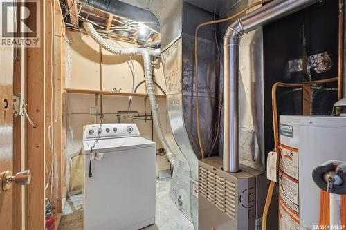 2410 Melrose Avenue, Saskatoon, SK - Indoor