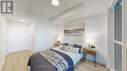 517 - 10 Gibbs Road, Toronto, ON - Indoor Photo Showing Bedroom