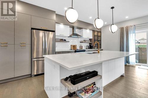 602 - 361 Quarter Town Line, Tillsonburg, ON - Indoor Photo Showing Kitchen With Upgraded Kitchen