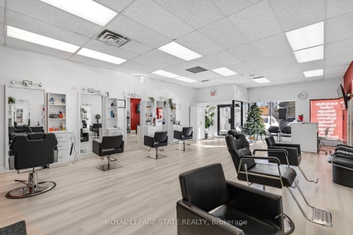 665 Plains Road E, Burlington, ON 