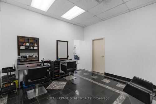 665 Plains Road E, Burlington, ON 