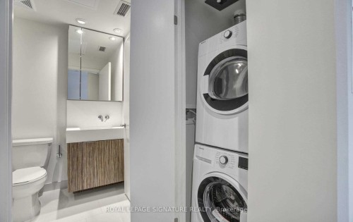 1010-20 Richardson Street, Toronto, ON - Indoor Photo Showing Laundry Room