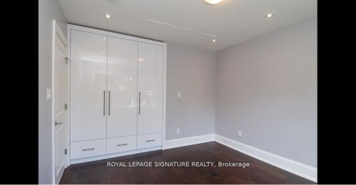 30 Chiswell Crescent, Toronto, ON - Indoor Photo Showing Other Room