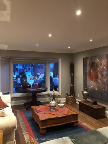 30 Chiswell Crescent, Toronto, ON - Indoor Photo Showing Other Room