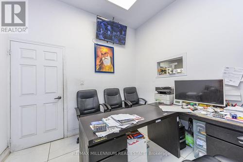 7 - 1780 Albion Road, Toronto, ON 