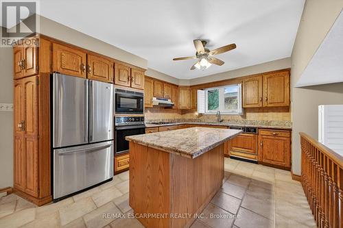 369 Federal Street, Hamilton, ON - Indoor Photo Showing Kitchen