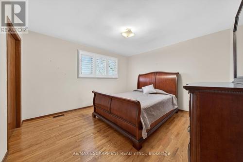 369 Federal Street, Hamilton, ON - Indoor Photo Showing Bedroom