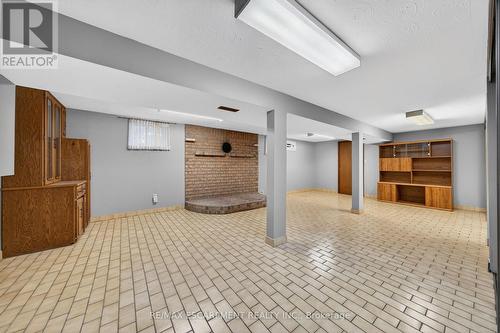 369 Federal Street, Hamilton, ON - Indoor