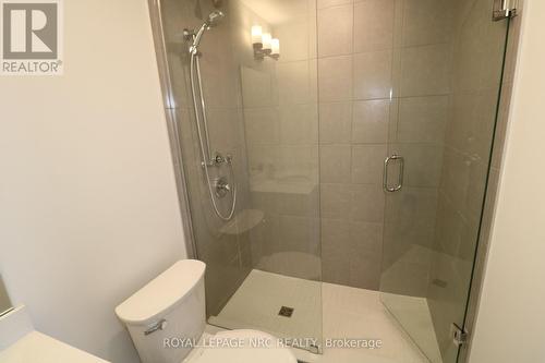 311 - 461 Green Road, Hamilton (Lakeshore), ON - Indoor Photo Showing Bathroom
