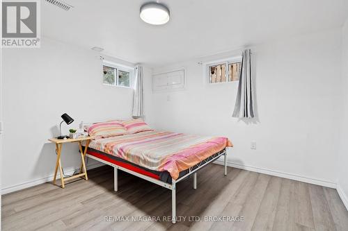 25 Masterson Drive, St. Catharines (Glendale/Glenridge), ON - Indoor Photo Showing Bedroom