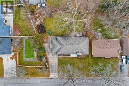 25 Masterson Drive, St. Catharines (Glendale/Glenridge), ON - Outdoor