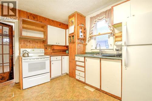 1185 Wigle Avenue, Windsor, ON - Indoor Photo Showing Kitchen