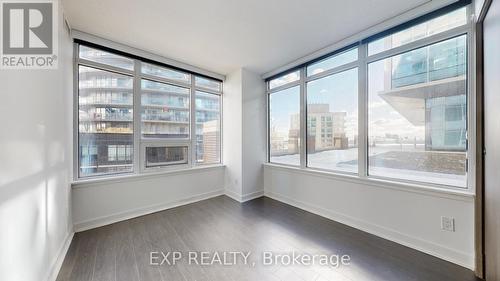 615 - 17 Bathurst Street S, Toronto, ON - Indoor Photo Showing Other Room