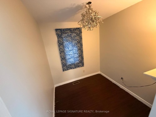 75 Old Mosley Street, Wasaga Beach, ON - Indoor Photo Showing Other Room