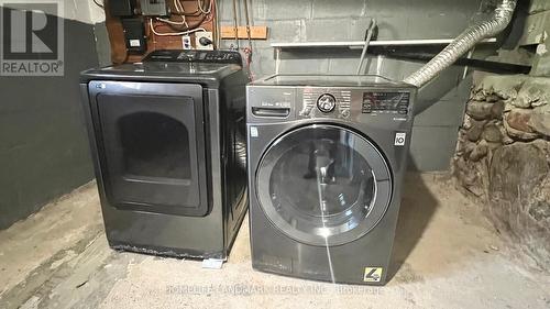 688 7Th Line S, Oro-Medonte, ON - Indoor Photo Showing Laundry Room