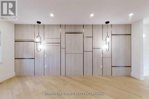 725 Gardner Avenue, Mississauga, ON - Indoor