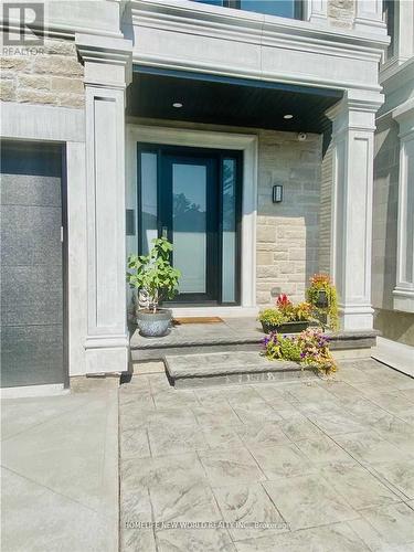 725 Gardner Avenue, Mississauga, ON - Outdoor