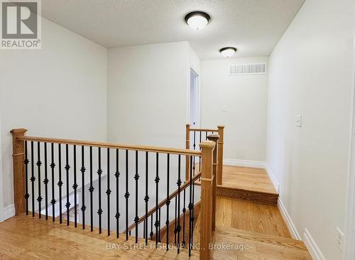 28 Shalom Way, Barrie, ON - Indoor Photo Showing Other Room