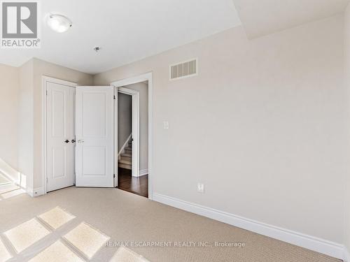 2163 Lillykin Street, Oakville, ON - Indoor Photo Showing Other Room