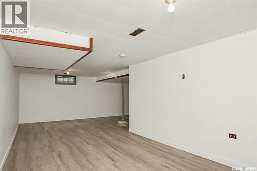 20 Elizabeth Crescent, Regina, SK - Indoor Photo Showing Other Room