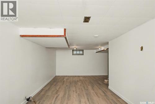 20 Elizabeth Crescent, Regina, SK - Indoor Photo Showing Other Room