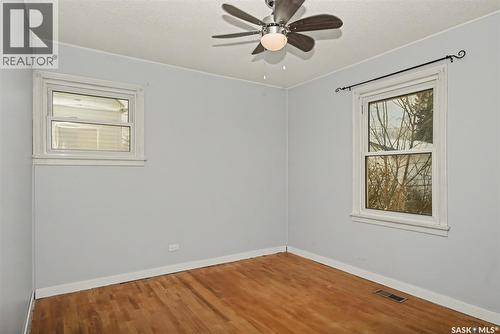 20 Elizabeth Crescent, Regina, SK - Indoor Photo Showing Other Room