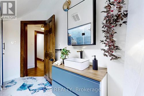 7 David Street, Brampton, ON - Indoor