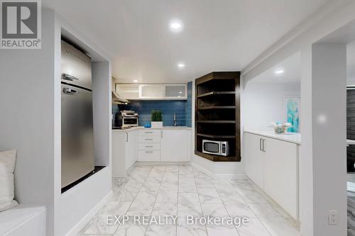 7 David Street, Brampton, ON - Indoor Photo Showing Other Room