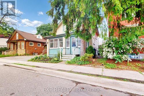 7 DAVID STREET  Brampton, ON L6X 1J2