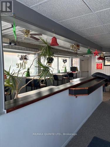 Vic's Bar - 14 Bridge Street W, Belleville (Belleville Ward), ON 