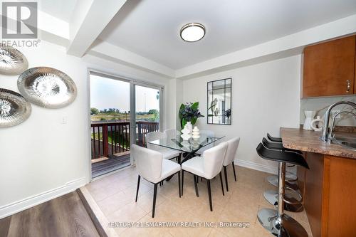 3424 Angel Pass Drive, Mississauga, ON - Indoor Photo Showing Dining Room