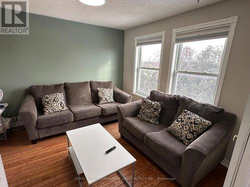 Sitting Room - 1539 Cherryhill Road, Peterborough (Monaghan Ward 2), ON - Indoor Photo Showing Living Room