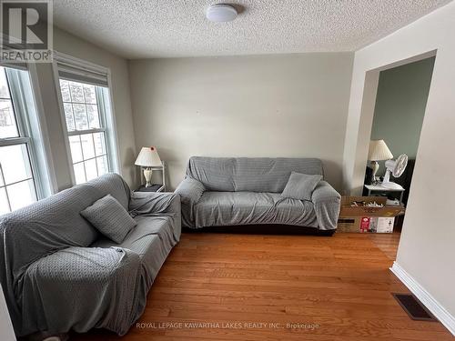 Living Room - 1539 Cherryhill Road, Peterborough (Monaghan Ward 2), ON - Indoor Photo Showing Living Room